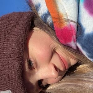 Meet your Posher, Tayler